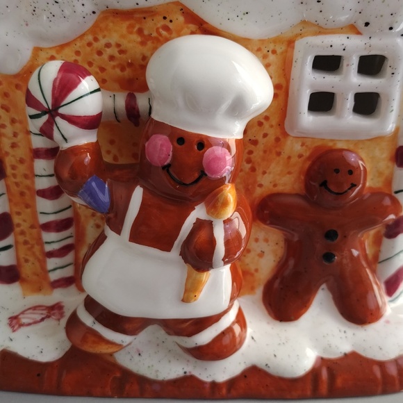 CHRISTMAS OIL DIFFUSER - Picture 10 of 10